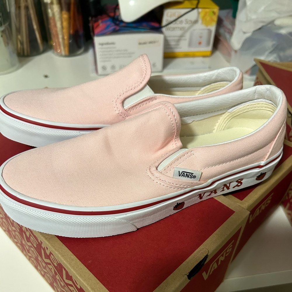 Classic slip on vans(NEW)